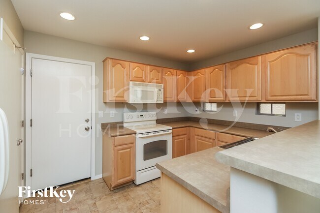 35426 N Happy Jack Dr San Tan Valley, AZ 85143 photo 5