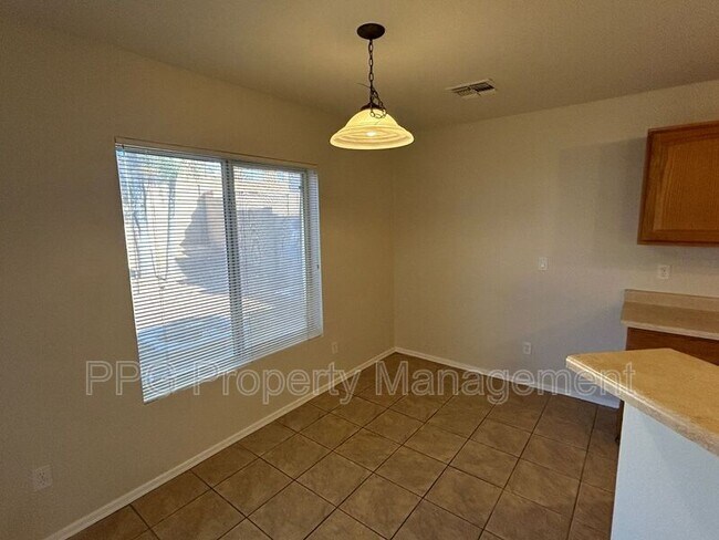 22538 W Hadley St Buckeye, AZ 85326 photo 5