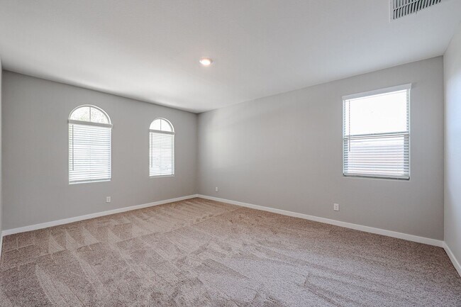 19535 W Rancho Dr Litchfield Park, AZ 85340 photo 3