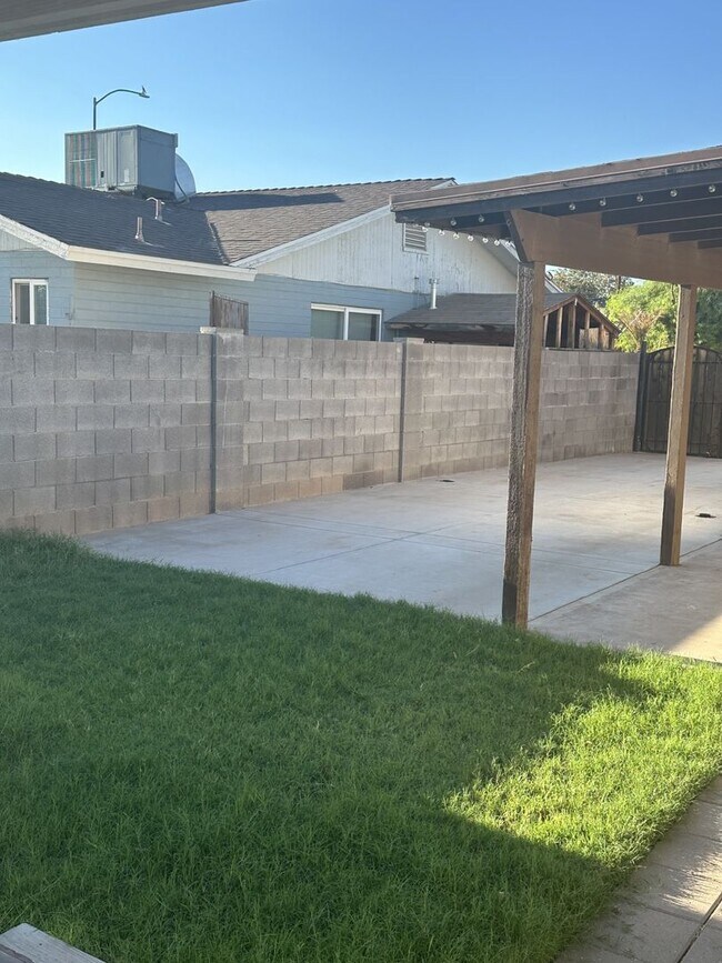 121 E Millett Ave Mesa, AZ 85210 photo 5