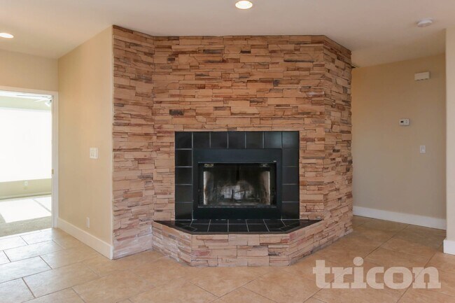 3018 S Standage Mesa, AZ 85202 photo 4