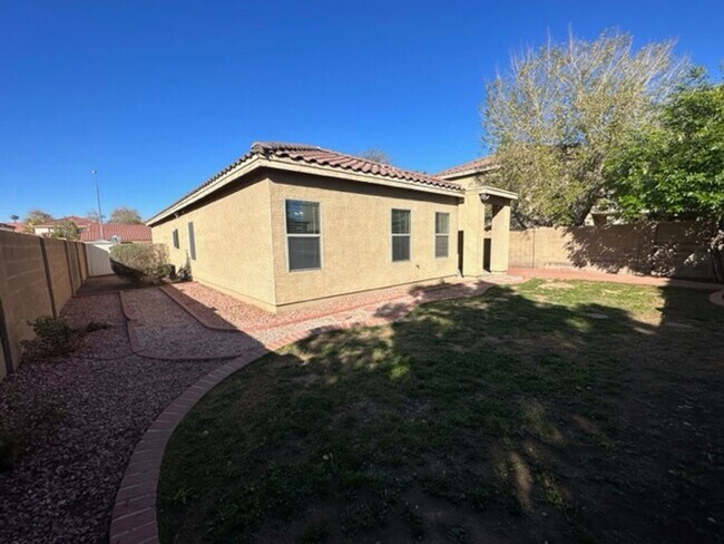 2443 E Peach Tree Dr Chandler, AZ 85249 photo 5