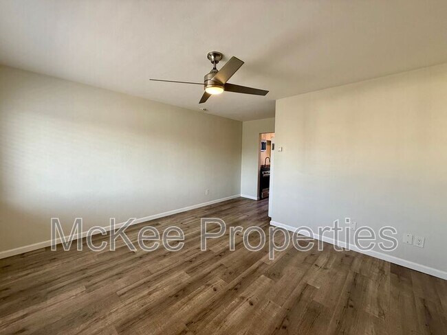 216 Fir St San Diego, CA 92101 photo 3