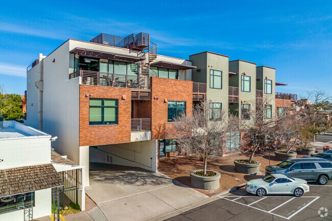 4020 Lofts photo 2