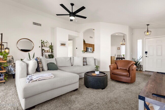1216 W Pinon Ave Gilbert, AZ 85233