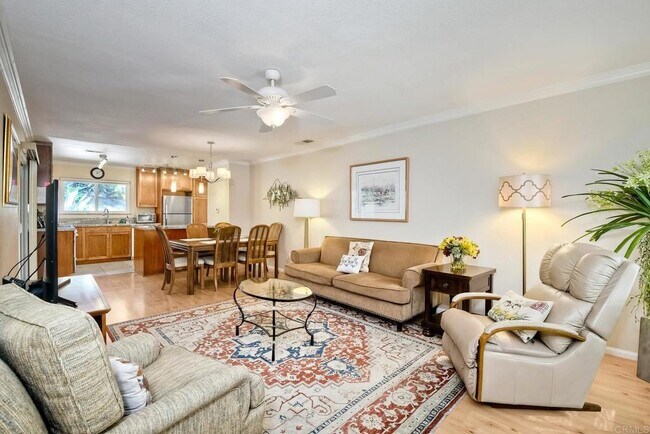 4524 Royal Oak Dr Oceanside, CA 92056 photo 4