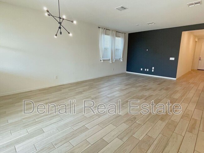 19699 W Roma Ave Litchfield Park, AZ 85340 photo 5