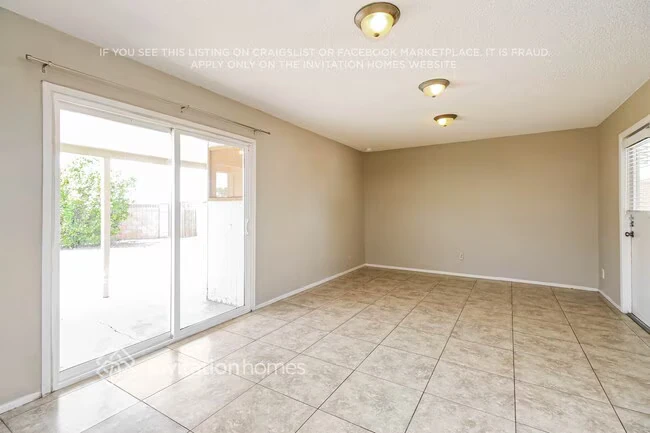 3526 S Shafer Dr Tempe, AZ 85282 photo 3