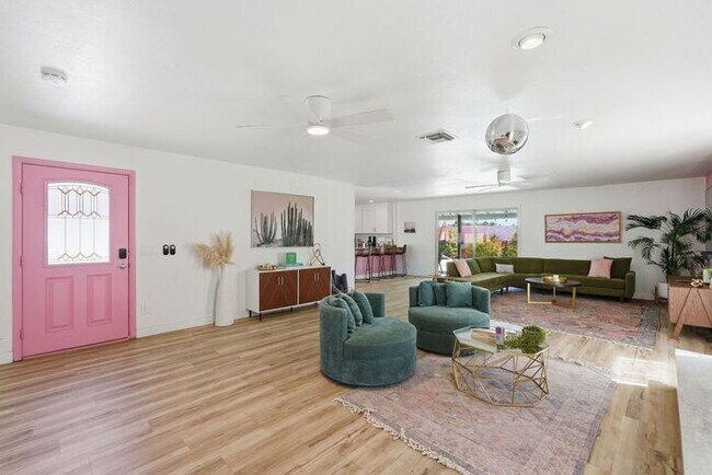 2707 N 66th St Scottsdale, AZ 85251 photo 4