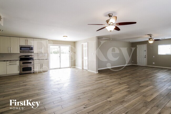 13227 N 40th Pl Phoenix, AZ 85032 photo 5