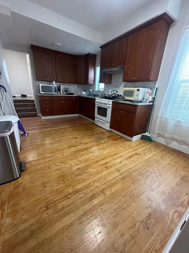 531 41st Ave San Francisco, CA 94121 photo 3