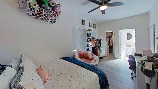5064 Alumni Pl San Diego, CA 92115 photo 5