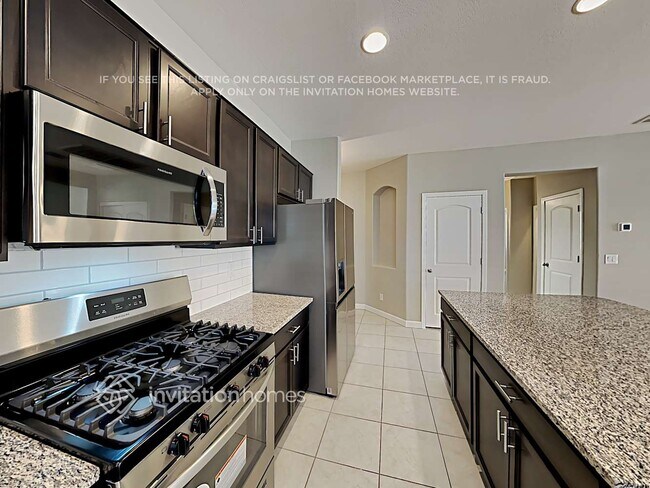 43927 Caven Dr Maricopa, AZ 85138 photo 5
