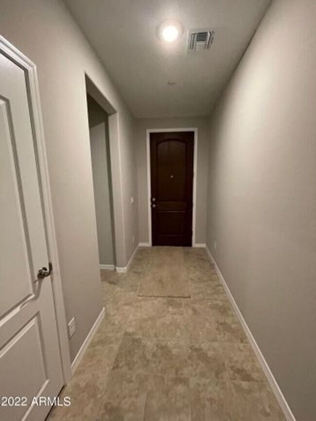 11400 W Duane Ln Peoria, AZ 85383 photo 4