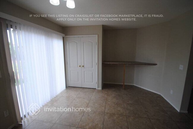 114 E Beth Dr Phoenix, AZ 85042 photo 3