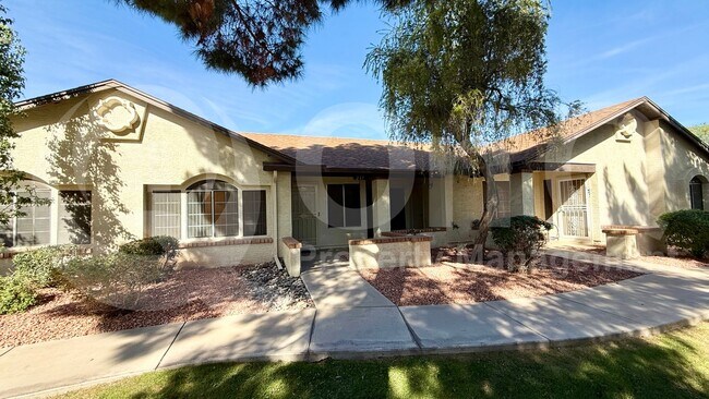 8140 N 107th Ave Peoria, AZ 85345 photo 3