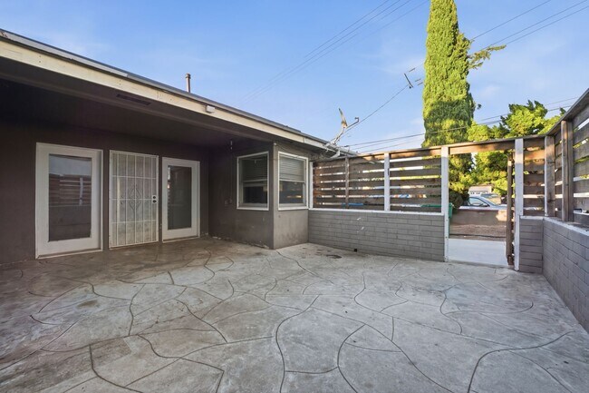 6269 Mary Ln Dr San Diego, CA 92115 photo 3
