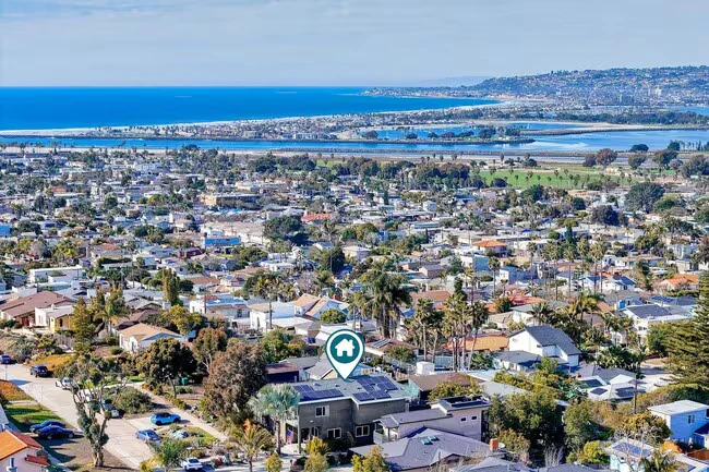 4430 Cape May Ave San Diego, CA 92107 photo 2