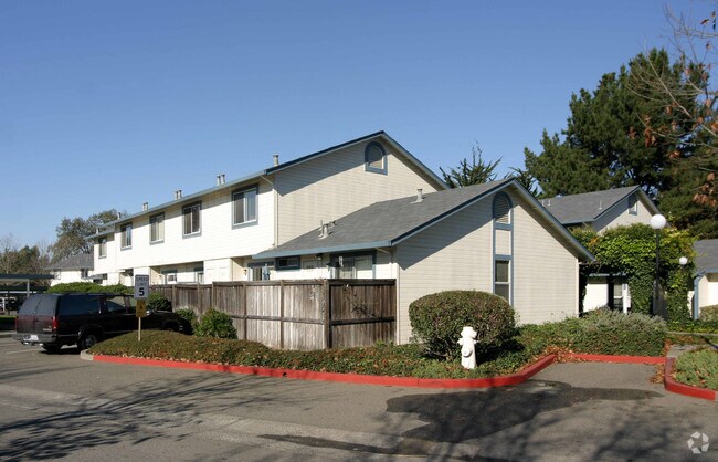Westbrook Townhomes photo 2