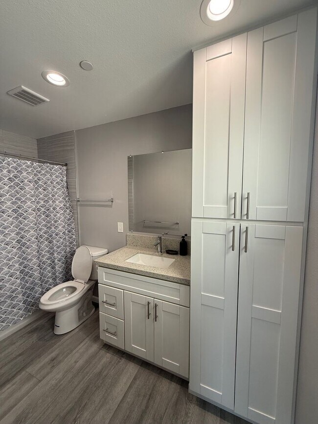5276 Imperial Ave San Diego, CA 92114 photo 3