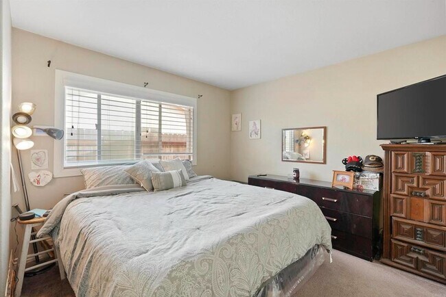 1611 Sombrero Way San Diego, CA 92154 photo 3