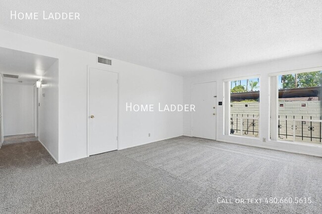 4917 N 73rd St Scottsdale, AZ 85251 photo 2