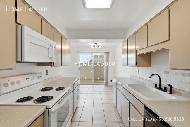 4917 N 73rd St Scottsdale, AZ 85251