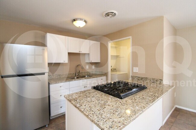 3934 E Emile Zola Ave Phoenix, AZ 85032 photo 4