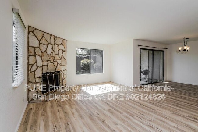 6797 Lambert Way San Diego, CA 92115 photo 3