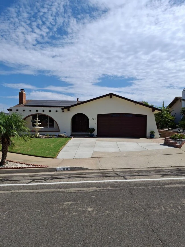 1500 Knob Hill Rd San Marcos, CA 92069 photo 4