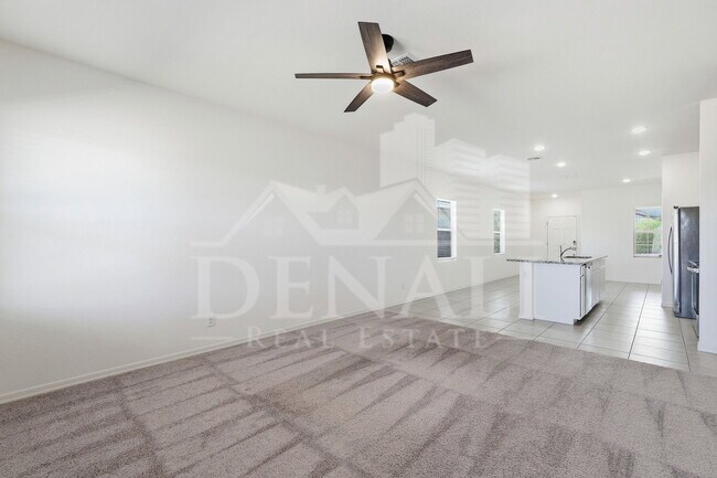 10941 N 165th Ave Surprise, AZ 85388 photo 4