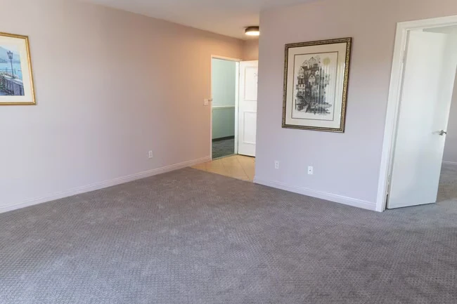 4860 Rolando Ct San Diego, CA 92115 photo 2
