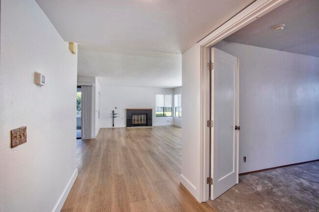 534 Via De La Valle Solana Beach, CA 92075 photo 2