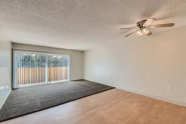 Vista Flores Apartments photo 5
