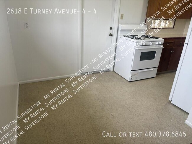 2618 E Turney Ave Phoenix, AZ 85016 photo 4