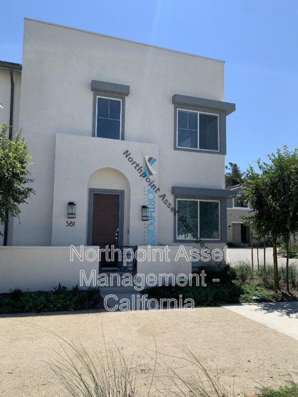 581 Townsend Way San Marcos, CA 92078