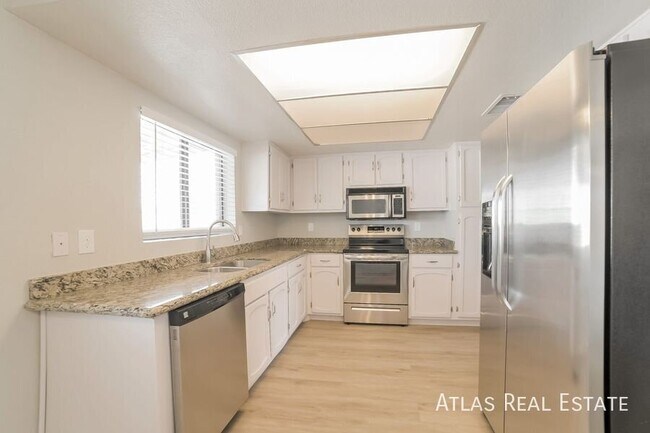 5006 W Torrey Pines Cir photo 4