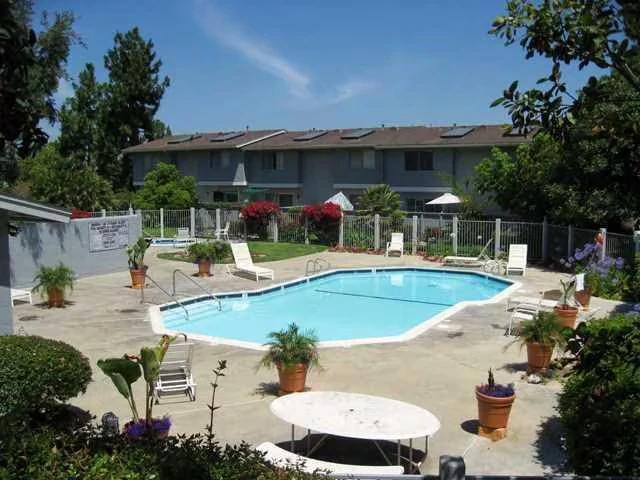 4220 Vista Del Rio Way Oceanside, CA 92057