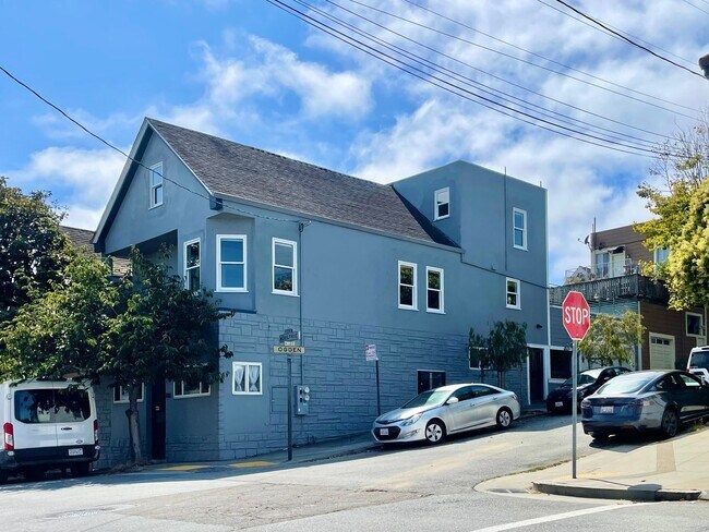 30 Ogden Avenue, San Francisco, CA 94110 photo 2