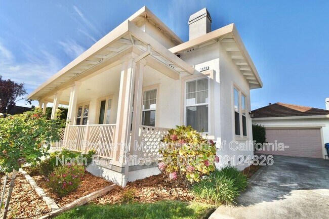 1919 Sestri Ln Petaluma, CA 94954 photo 2