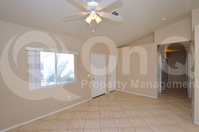 323 E Congress Ave Coolidge, AZ 85128 photo 5