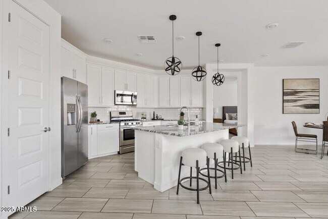 9854 East Red Giant Drive, Mesa, AZ 85212 photo 5