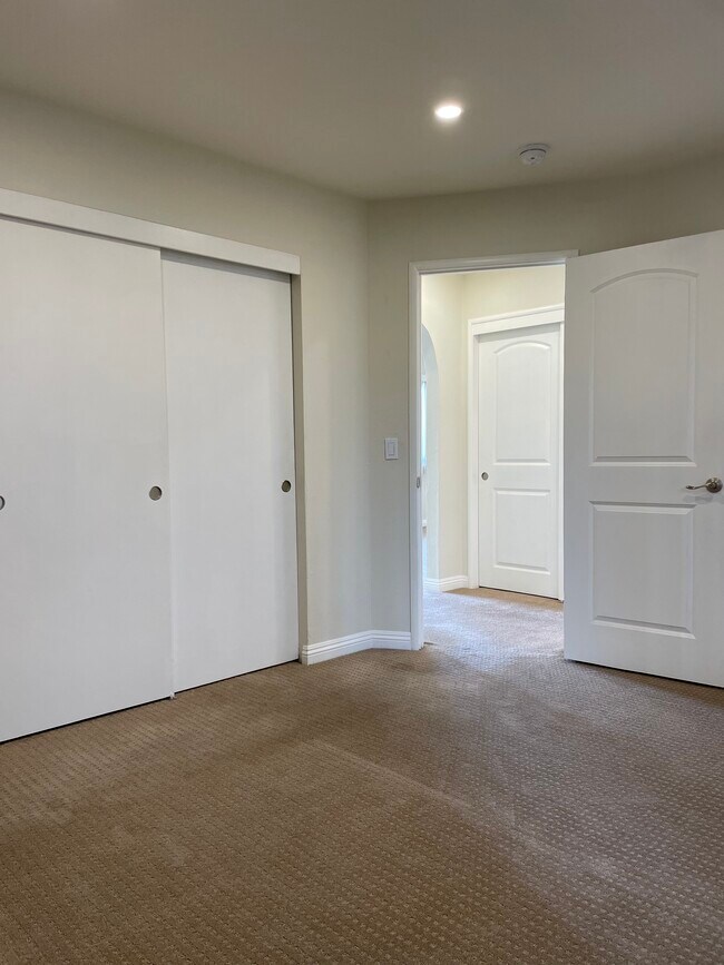 1 Pacific Ave San Bruno, CA 94066 photo 5