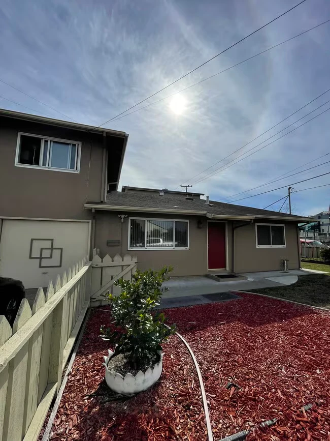 1 Pacific Ave San Bruno, CA 94066 photo 2