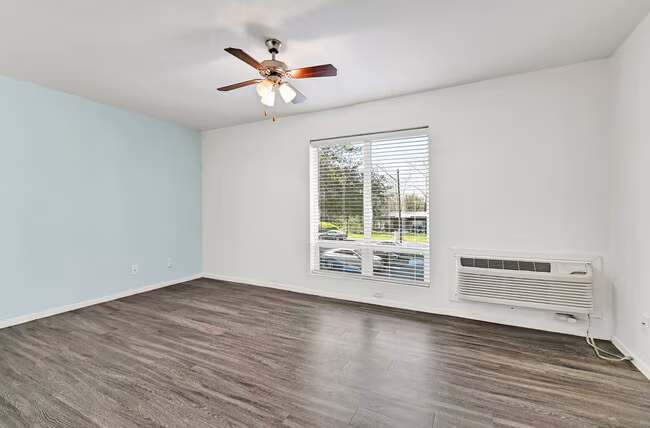 Highland Flats photo 3