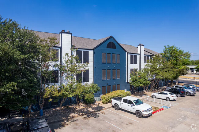 Sage Hill Apartment Homes photo 3