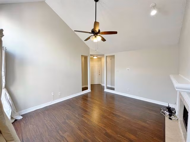 3147 Royal Gable Drive, Dallas, TX 75229 photo 5