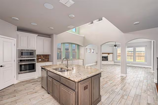 1705 Emma Pearl Ln Little Elm, TX 75068 photo 4