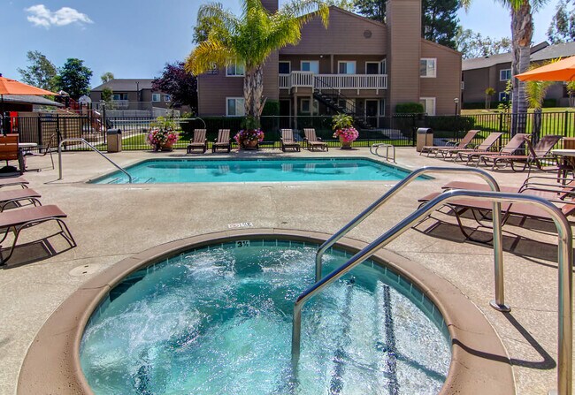 Sycamore Terrace Apartments photo 4