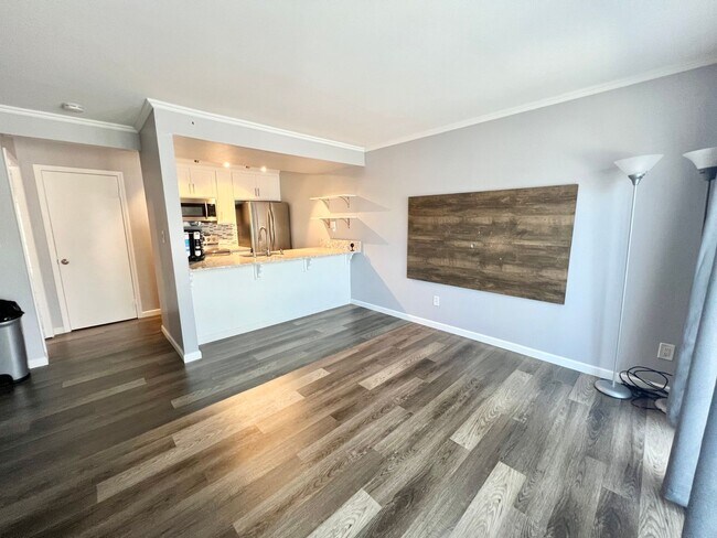 Beautifully remodeled 3 Bed/1.5 Bath Townhome in Antioch photo 2